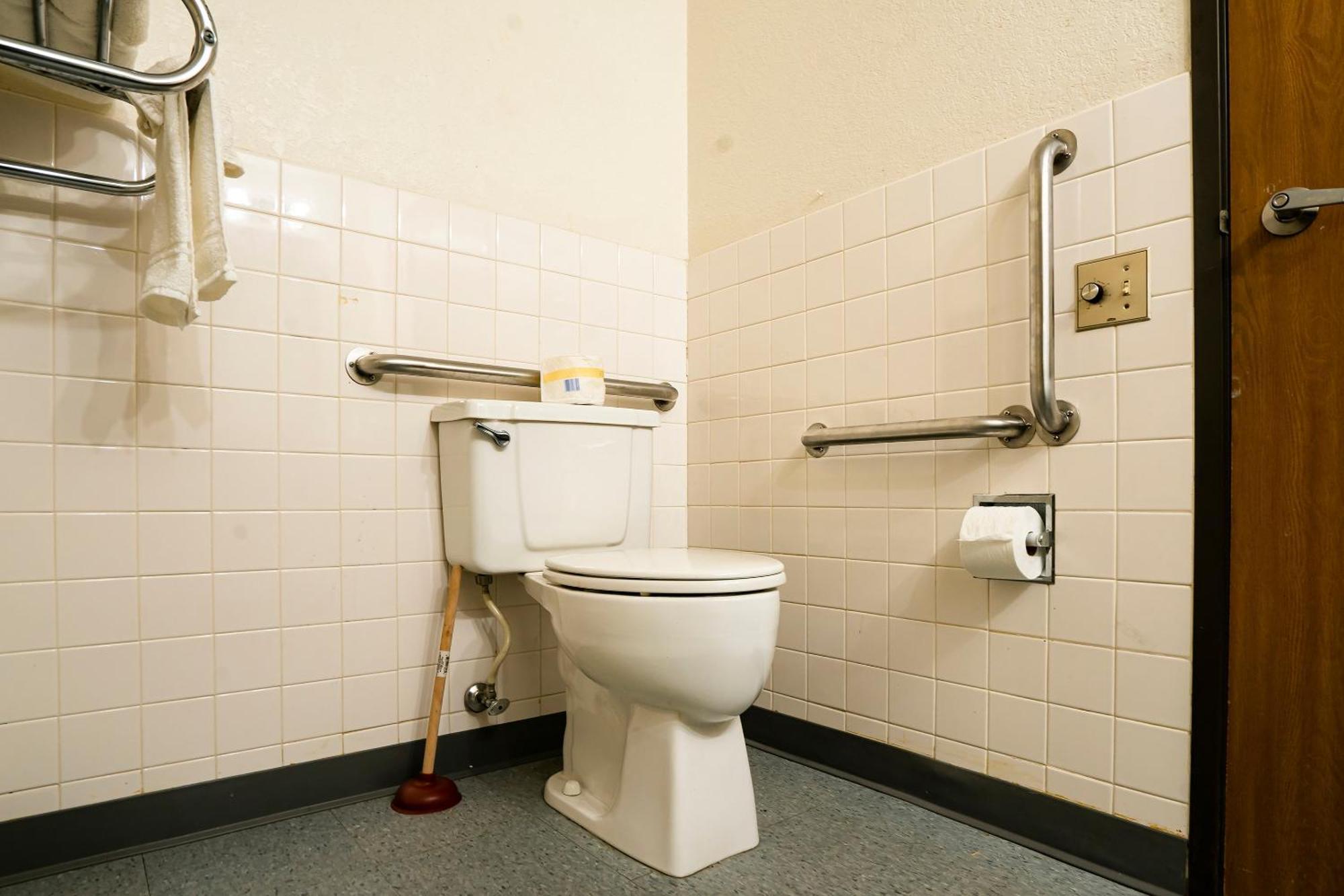 Oyo Hotel Redwood Falls Near Jackpot Casino Экстерьер фото