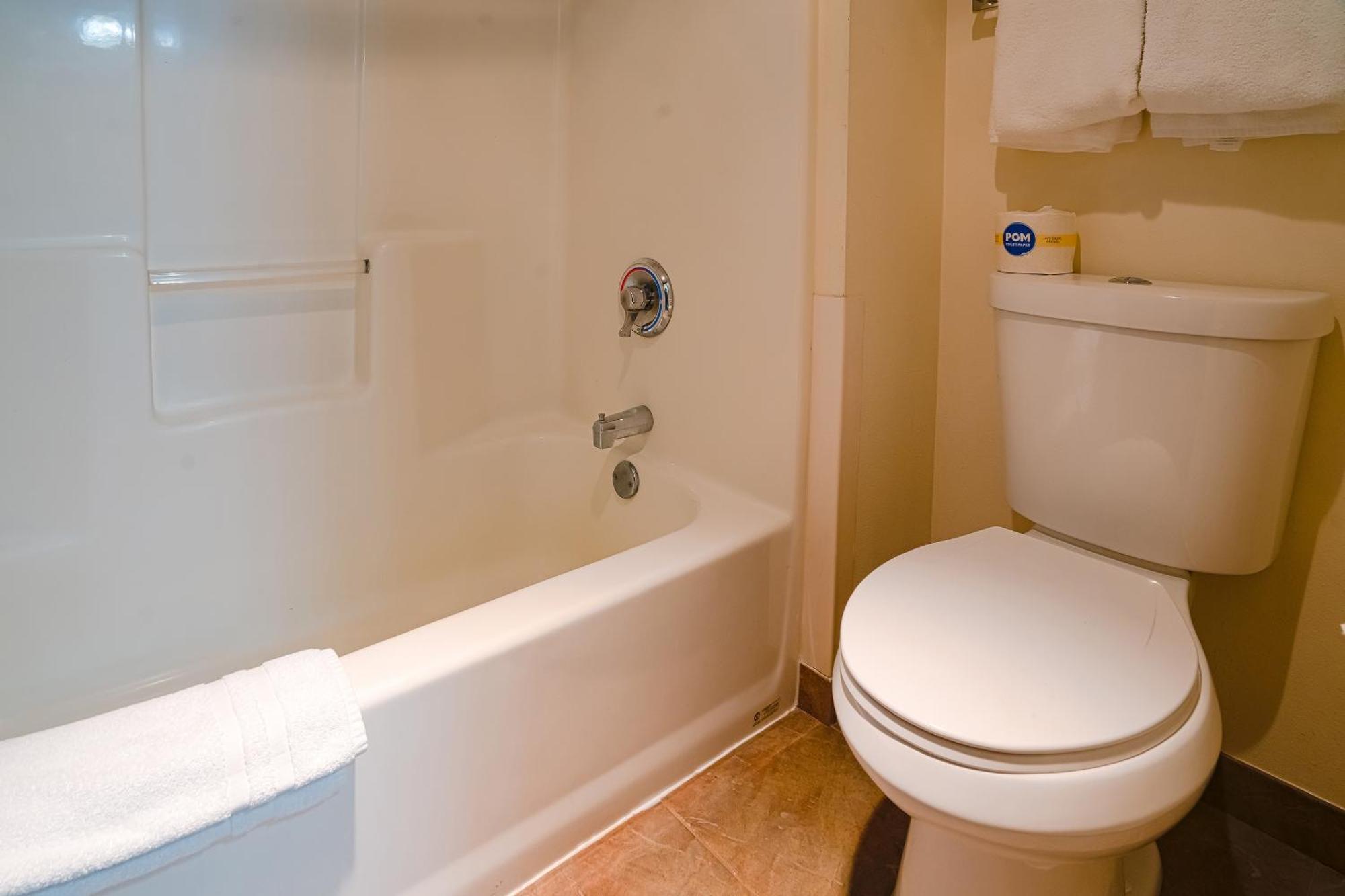 Oyo Hotel Redwood Falls Near Jackpot Casino Экстерьер фото