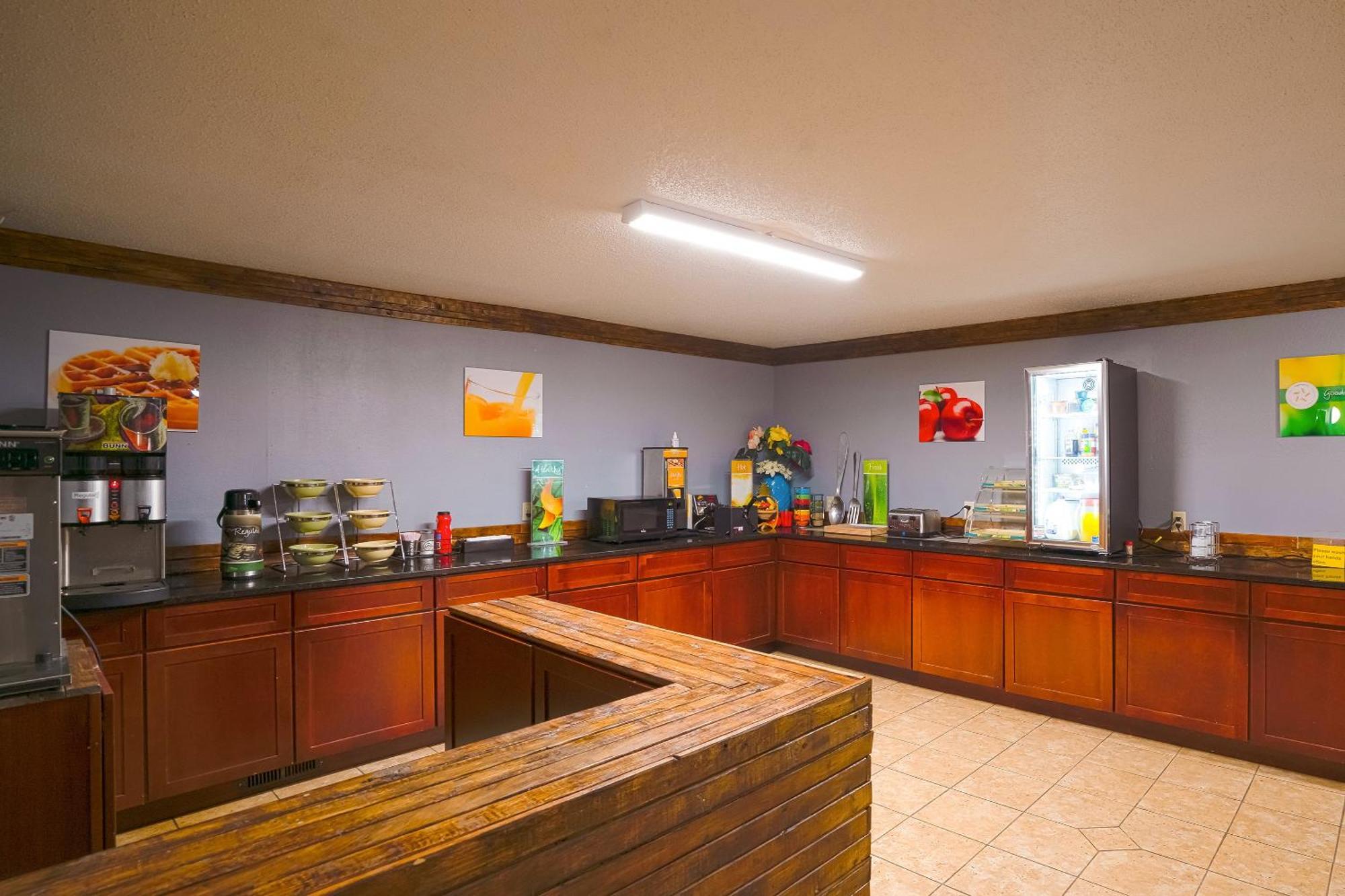 Oyo Hotel Redwood Falls Near Jackpot Casino Экстерьер фото